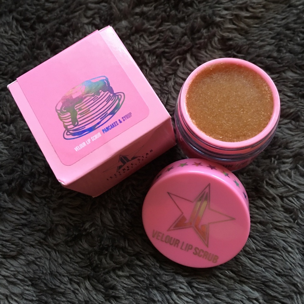 Jeffree star pancakes 🥞 & syrup velour lip scrub